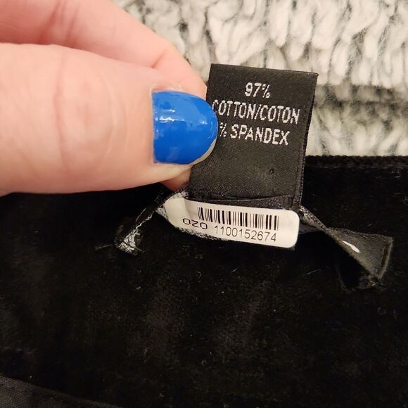 Black velvet feel Club Monaco pants size 4, new without tags! - Picture 2 of 11